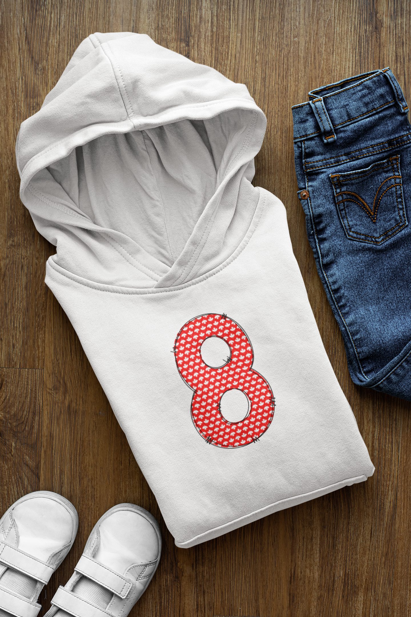 🍁 “8” – Eight – Red & White Maple Leaf Pattern Numeric | DTF Transfer FT1018