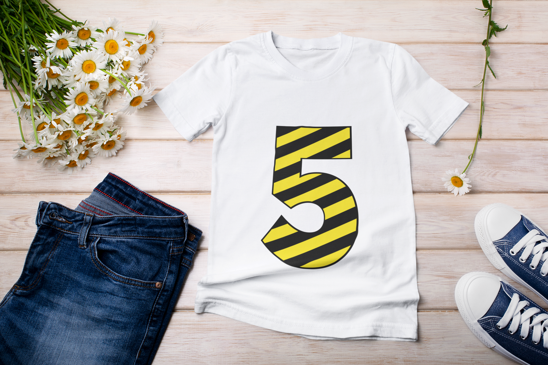 ⚠️ “5” – Five – Yellow & Black Striped Pattern Numeric  | DTF Transfer FT1025